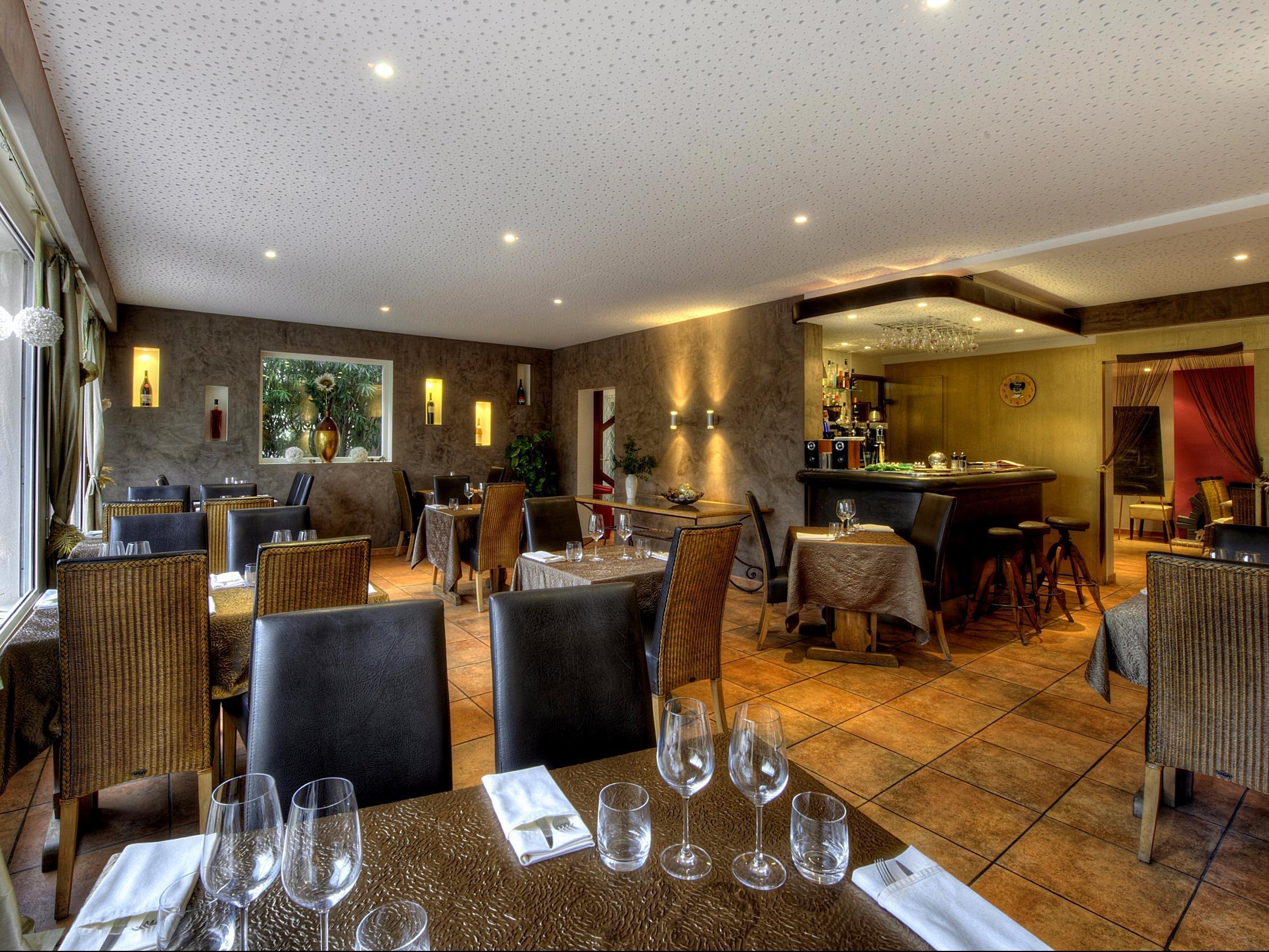 Logis Le Printemps Hotel Restaurant - Montélimar Exteriér fotografie