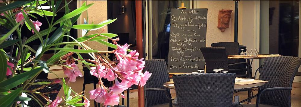 Logis Le Printemps Hotel Restaurant - Montélimar Exteriér fotografie